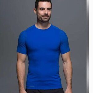 Lululemon Repetition Short Sleeve‎ Harbor Blue size Large